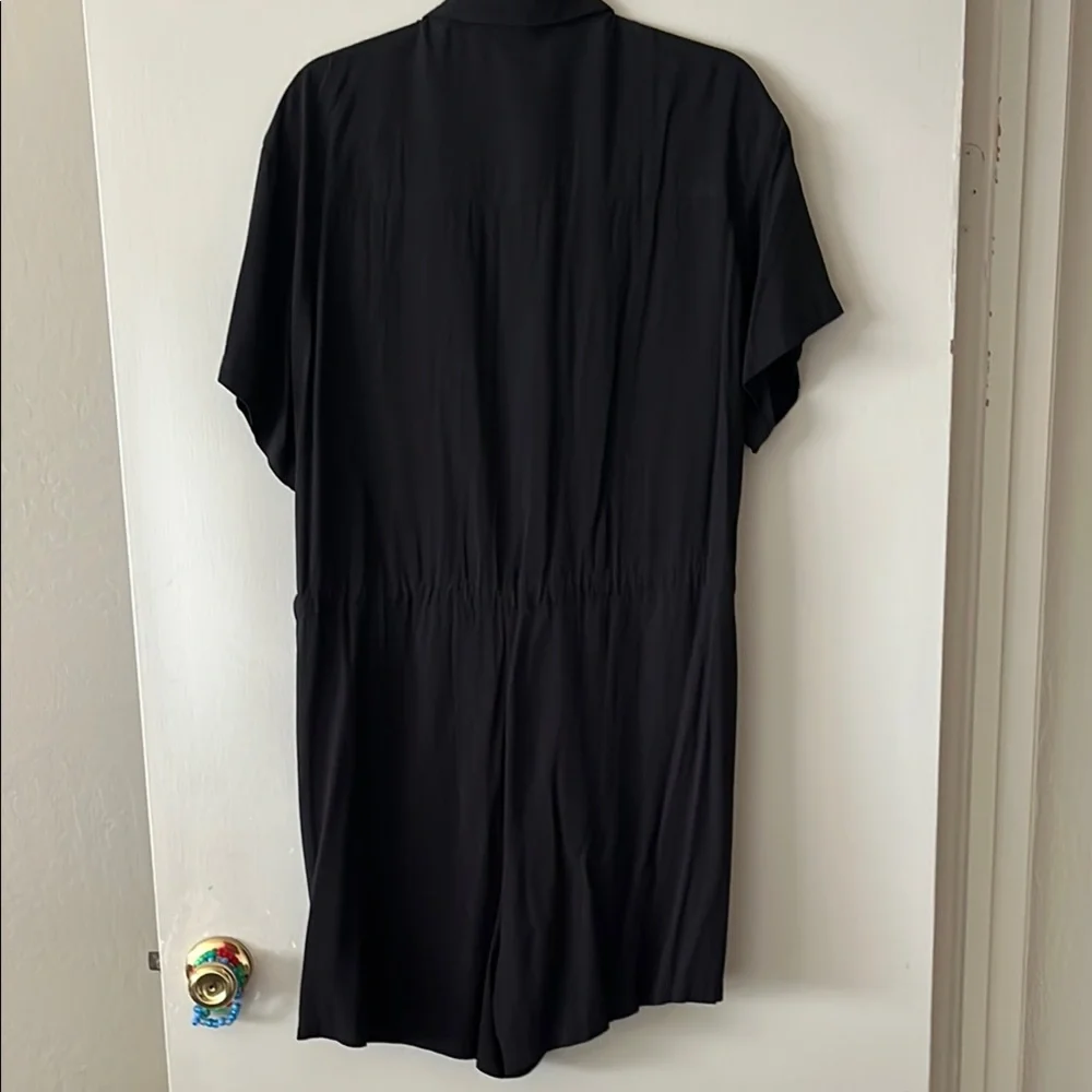 GAP Romper - Picture 3 of 3